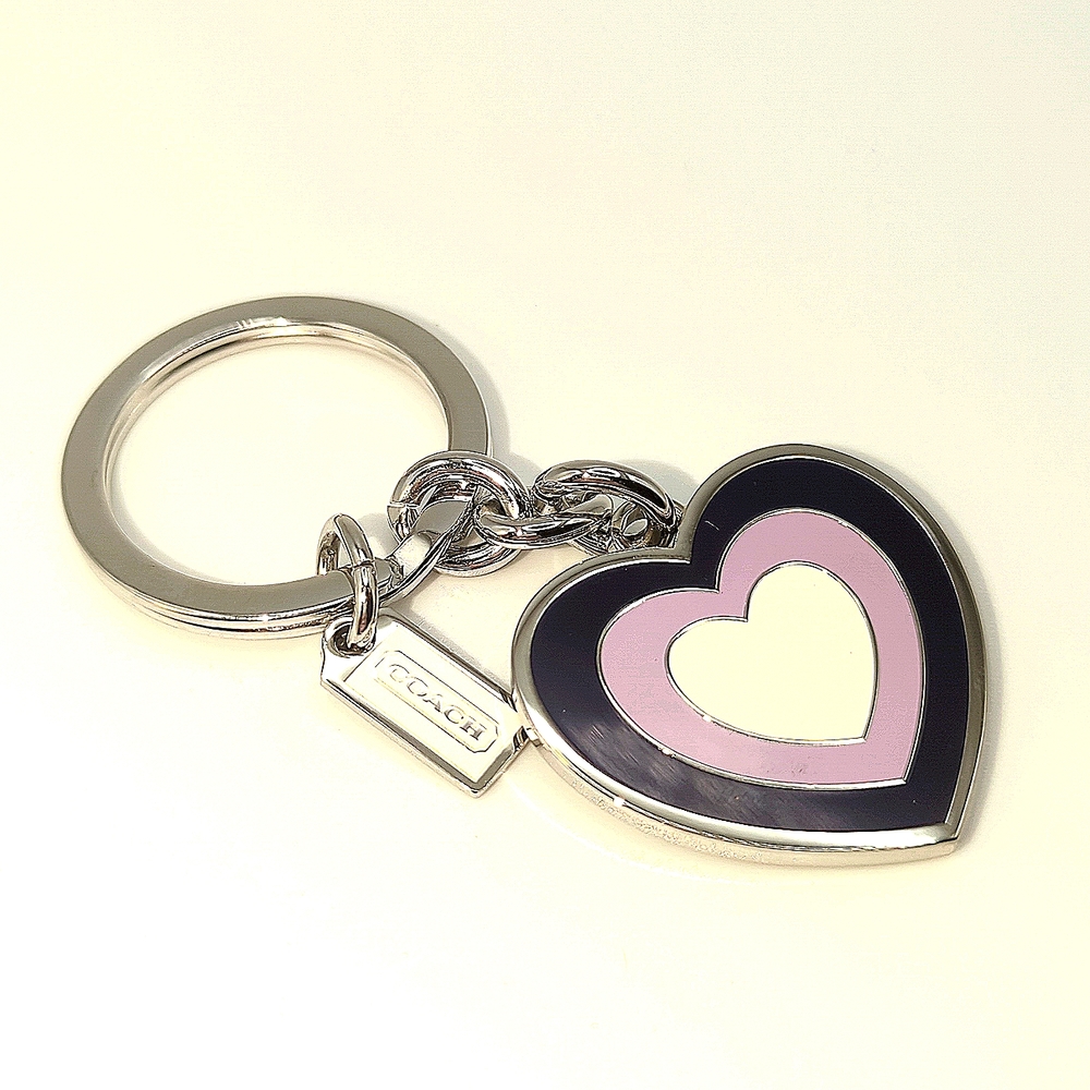 OMG Coach Purple Heart 💜 Enamel Keychain Authentic NWOT
